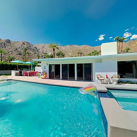 Mid Century Alexander Stunner In Vista Las Palmas Permit# 3800 Vila Palm Springs Exterior foto